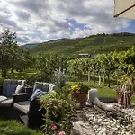 Boutiquehotel Weinspitz & Weingut Strawanzer Donabaum Δωμάτια σε οικογενειακή κατοικία