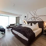 Homestay Boutiquehotel Weinspitz & Weingut Strawanzer Donabaum Spitz an der Donau