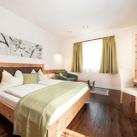 Boutiquehotel Weinspitz & Weingut Strawanzer Donabaum * Spitz an der Donau