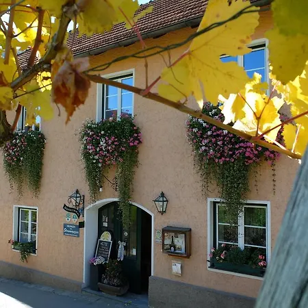 Boutiquehotel Weinspitz & Weingut Strawanzer Donabaum * Spitz an der Donau