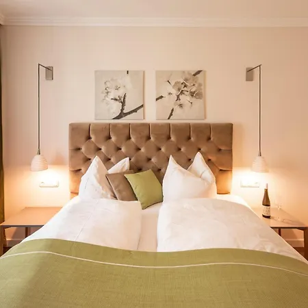 Boutiquehotel Weinspitz & Weingut Strawanzer Donabaum * Spitz an der Donau