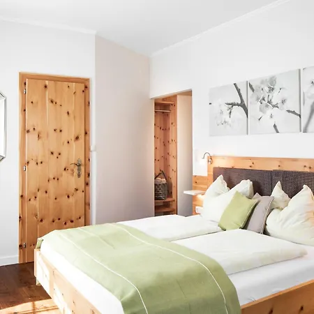 Boutiquehotel Weinspitz & Weingut Strawanzer Donabaum Homestay Spitz an der Donau