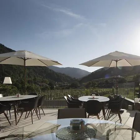 Homestay Boutiquehotel Weinspitz & Weingut Strawanzer Donabaum