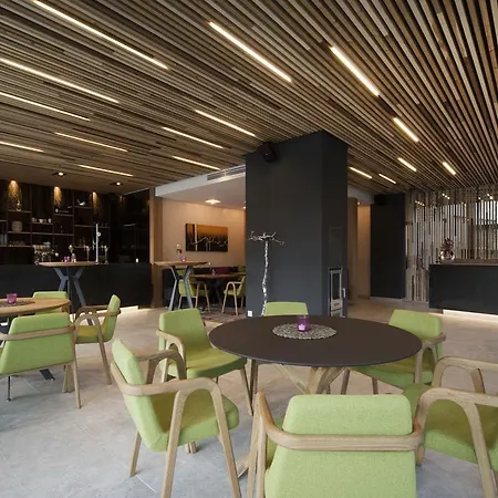 Boutiquehotel Weinspitz & Weingut Strawanzer Donabaum