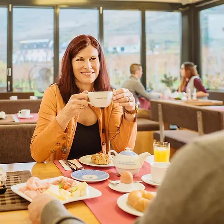Homestay Boutiquehotel Weinspitz & Weingut Strawanzer Donabaum