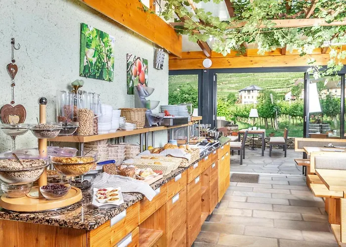 Boutiquehotel Weinspitz & Weingut Strawanzer Donabaum *