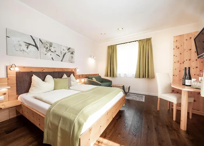 Boutiquehotel Weinspitz & Weingut Strawanzer Donabaum * Spitz an der Donau