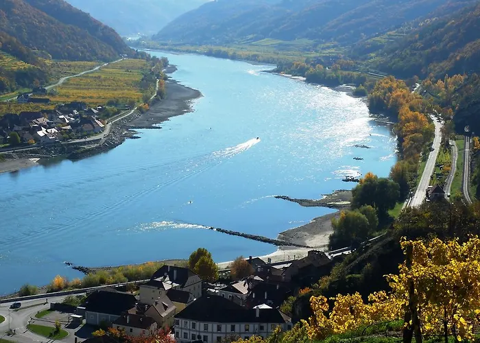 Boutiquehotel Weinspitz & Weingut Strawanzer Donabaum Rum i privatbostad Spitz an der Donau