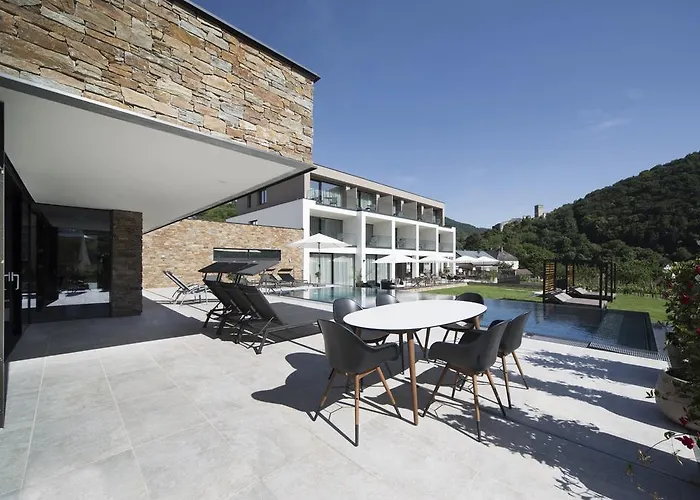 Pansiyon Boutiquehotel Weinspitz & Weingut Strawanzer Donabaum *