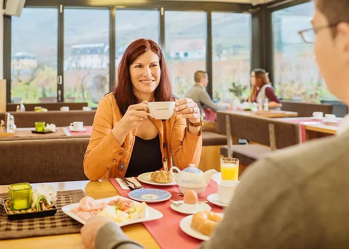 Pansiyon Boutiquehotel Weinspitz & Weingut Strawanzer Donabaum